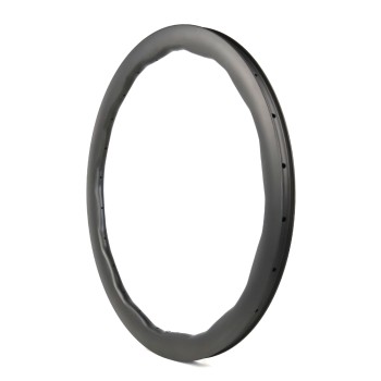 XSRN60652619 700C 26mm Wide 65mm Depth Wave Carbon Rims